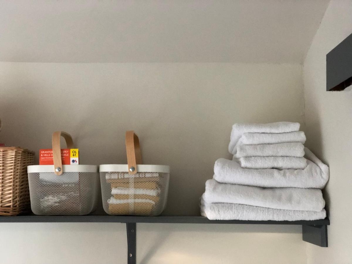 Nurse'S Cottage Томинтул Екстериор снимка