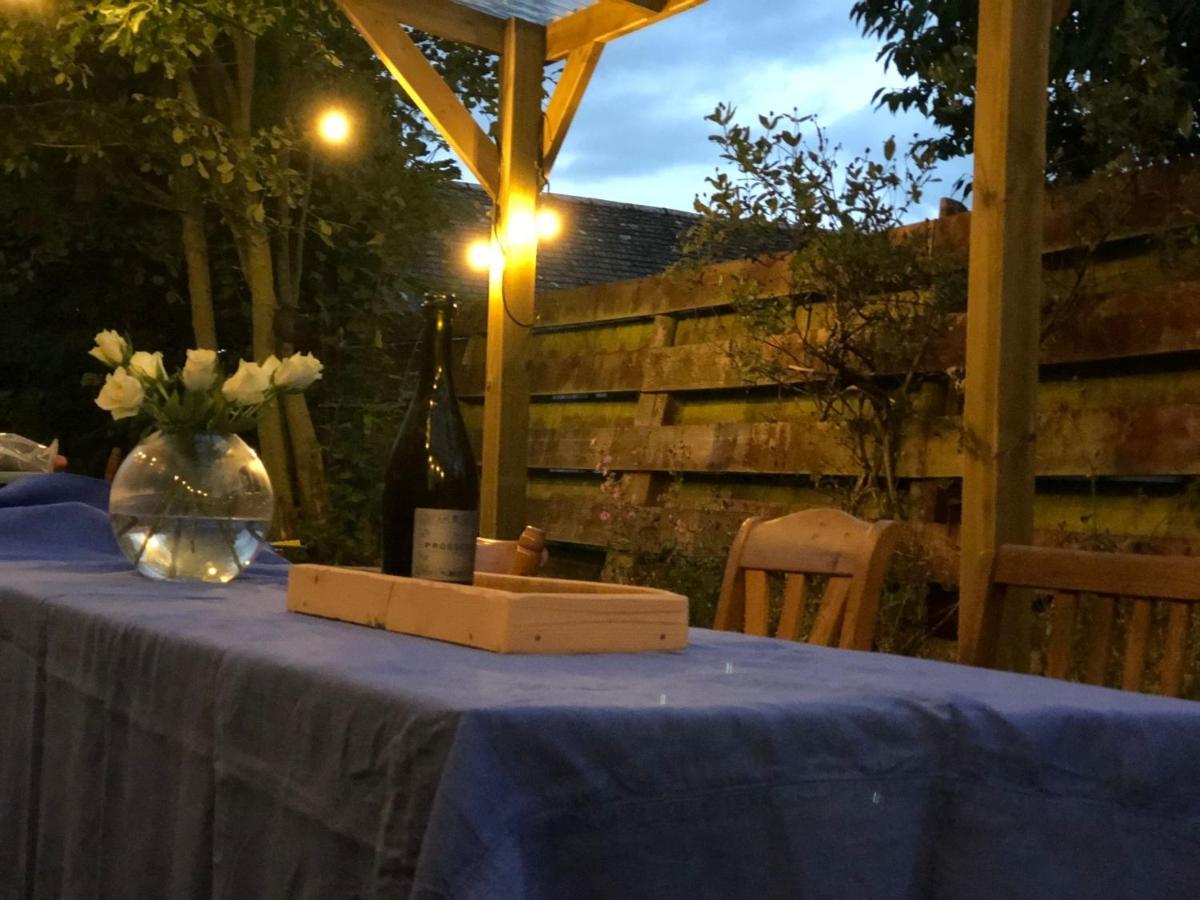 Nurse'S Cottage Томинтул Екстериор снимка